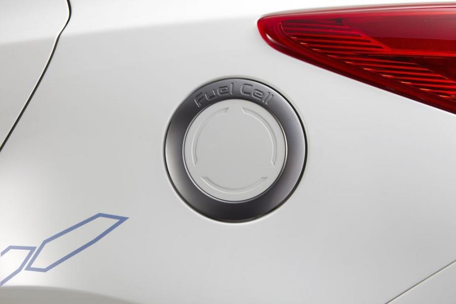  Hyundai ix35 Fuel Cell 2012 года  (фото 5 из 32)